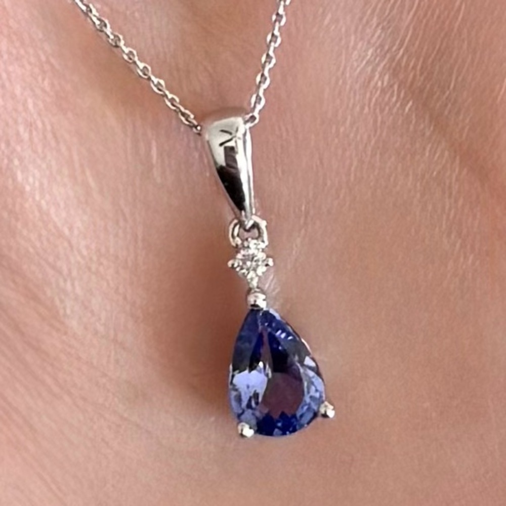 10k White Gold Genuine Tanzanite & Diamond Pendant Necklace - 18 Inches